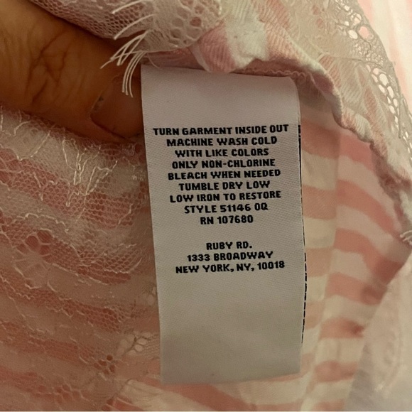 RUBY RD, Women’s, Pink/White Striped with Lace, Long Sleeve Blouse, Size Medium - Picture 12 of 14